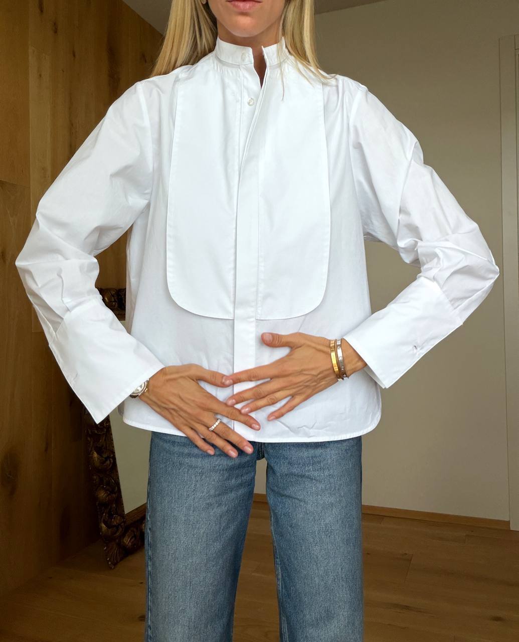 Camicia da poeta bianca