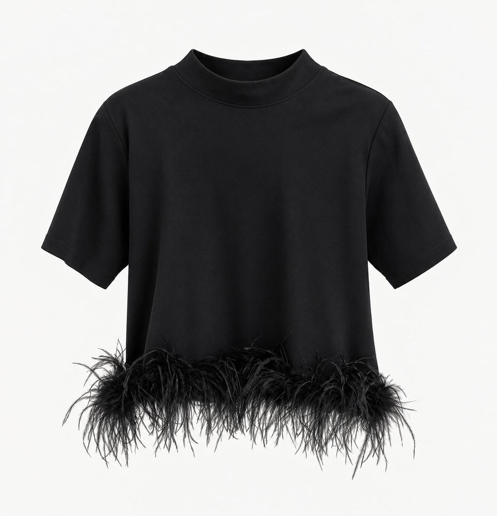 T-shirt con piume