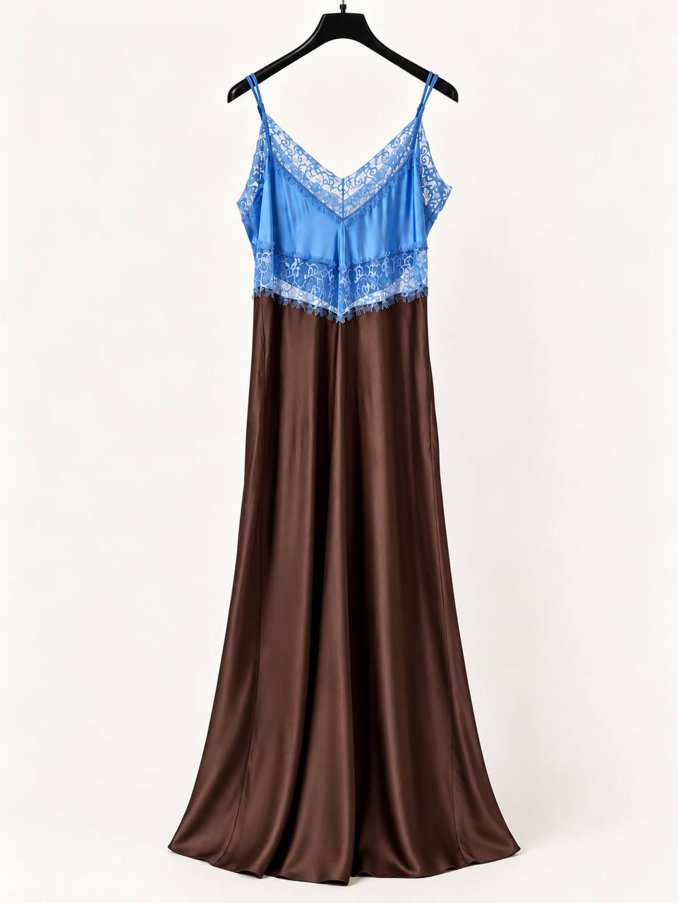 Abito con pizzo Manique